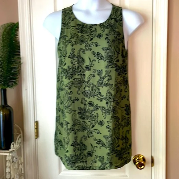 Chic Green and Black Mini Dress - Picture 1 of 3